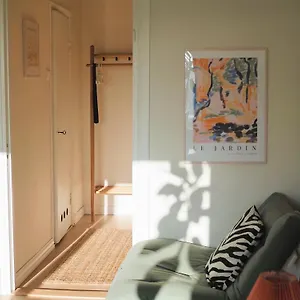 Apartamento Beautiful Design In The Heart Of Kallio, Helsinki